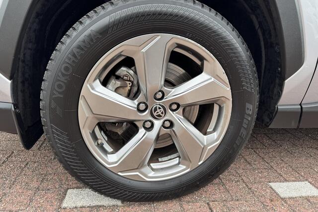 Toyota RAV4 2.5 Hybrid Executive Lederen bekleding, Seat memory, Stoelverwarming, dodehoekdetectie, JBL, LMV, Parkeersensoren