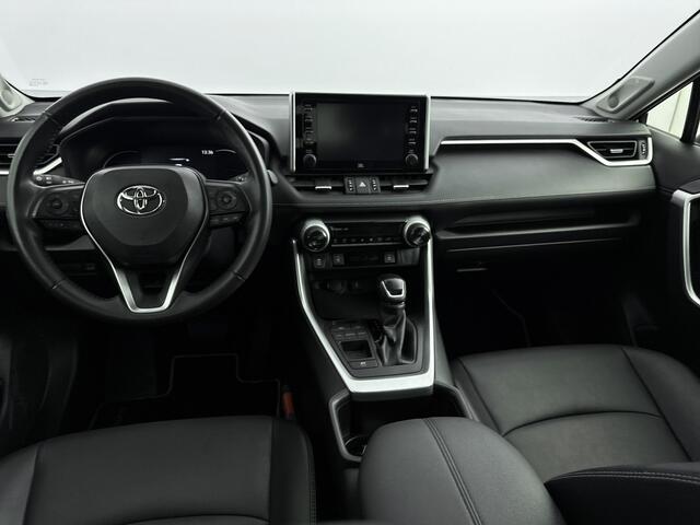 Toyota RAV4 2.5 Hybrid Style | LM velgen | Metaallak | Stoelverwarming | Achterklep Elektrisch |