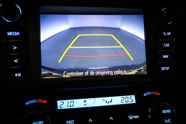 Toyota RAV4 2.5 Hybrid First Edition | CLIMA | CAMERA | NAVIGATIE