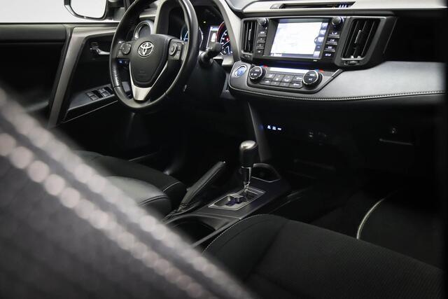 Toyota RAV4 2.5 Hybrid First Edition | CLIMA | CAMERA | NAVIGATIE