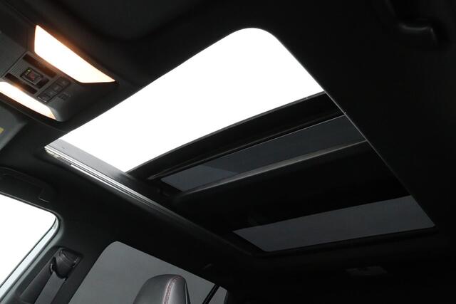 Toyota RAV4 2.5 Plug-in Hybrid AWD Bi-Tone Plus | Schuif- Kanteldak | Head Up Display | Lederen Bekleding | Memory Seats | Verwarmd en verkoelde voorstoelen | Achterbankverwarming |