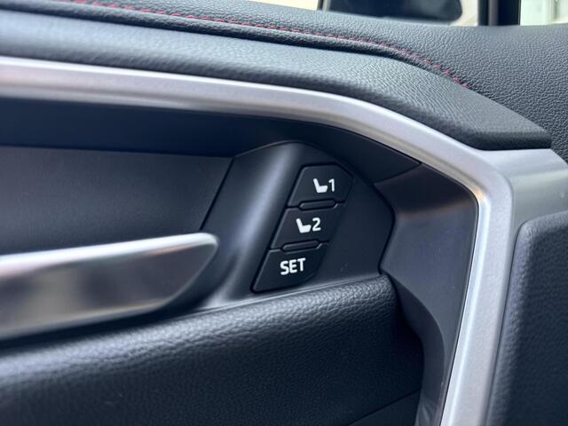 Toyota RAV4 2.5 Plug-in Hybrid AWD Bi-Tone Plus **NIEUWE AUTO/ PANORAMADAK/ DIRECT LEVERBAAR**