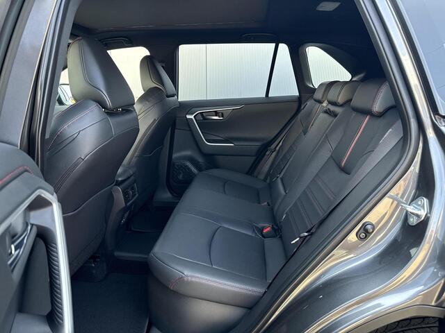 Toyota RAV4 2.5 Plug-in Hybrid AWD Bi-Tone Plus **NIEUWE AUTO/ PANORAMADAK/ DIRECT LEVERBAAR**