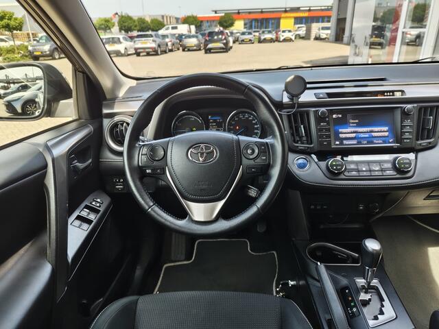 Toyota RAV4 2.5 Hybrid 2WD Dynamic | Trekhaak | Navi | El. Acherklep