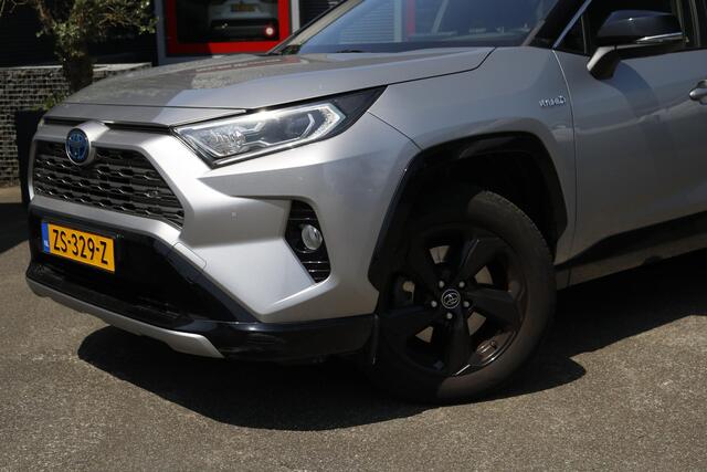 Toyota RAV4 2.5 Hybrid Bi-Tone