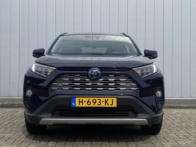 Toyota RAV4 2.5 Hybrid First Edition Limited Trekhaak Stoel Stuur Verwarming PDC BSM Keyless