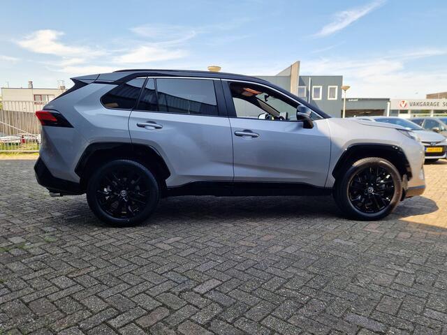 Toyota RAV4 2.5 Hybrid AWD Bi-Tone
