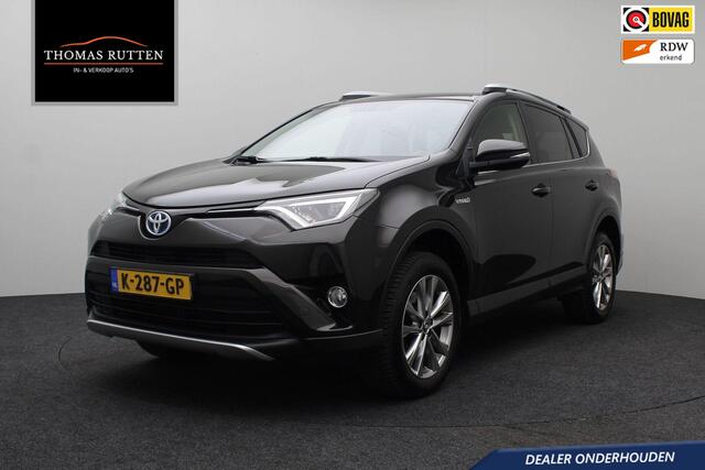 Toyota RAV4 2.5 Hybrid Style 2016 | Automaat | Navigatie | Dealer Onderhouden | Cruise Control | DAB Radio | Stuurwiel Bediening | Trekhaak | Lichtmetaal | Boekjes | Keyless | 2 Sleutels | Achteruitrij Camera |