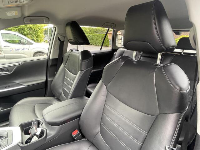 Toyota RAV4 2.5 Hybrid AWD Executive Trekhaak