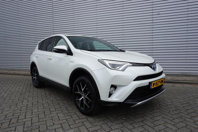 Toyota RAV4 2.5 Hybrid AWD Style - AUTOMAAT / Climate / Navi / Cruise / Elektr. ramen / Trekhaak