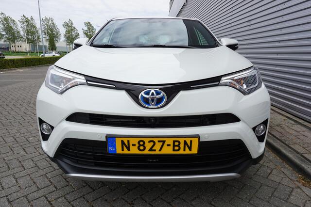 Toyota RAV4 2.5 Hybrid AWD Style - AUTOMAAT / Climate / Navi / Cruise / Elektr. ramen / Trekhaak