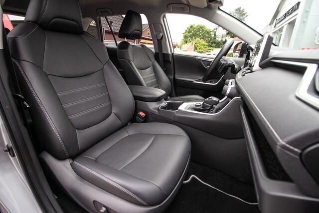 Toyota RAV4 2.5 Hybrid AWD Executive All-in rijklaarprijs | Dealerond. | Trekhaak | Leer | Mem. stoel | Stoelverw.+vent.