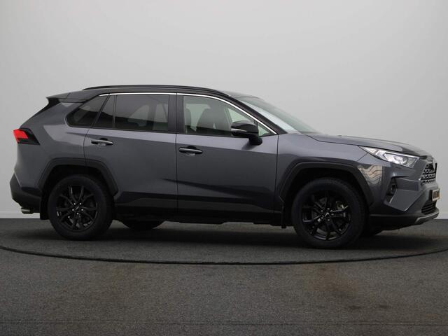 Toyota RAV4 2.5 Hybrid AWD Dynamic | 10 Jaar Garantie! | 18'' Lmv | Geremd 1650kg | Stoelverwarming | Achteruitrijcamera |