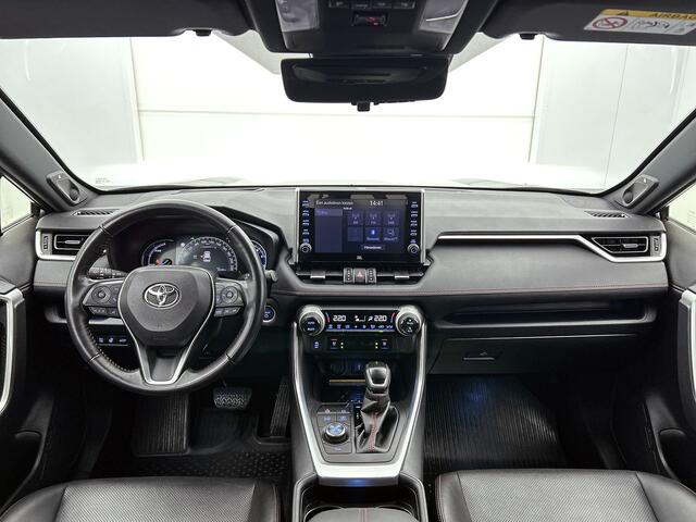 Toyota RAV4 2.5 Plug-in Hybrid AWD Bi-Tone Plus | Plug-in | Trekhaak | Apple Carplay | JBL | Lederen bekleding |