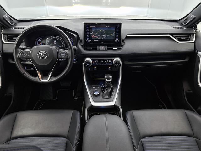 Toyota RAV4 2.5 Hybrid AWD Bi - Tone Limited | full Navigatie | Apple Carplay/Android Auto | Stoelverwarming |