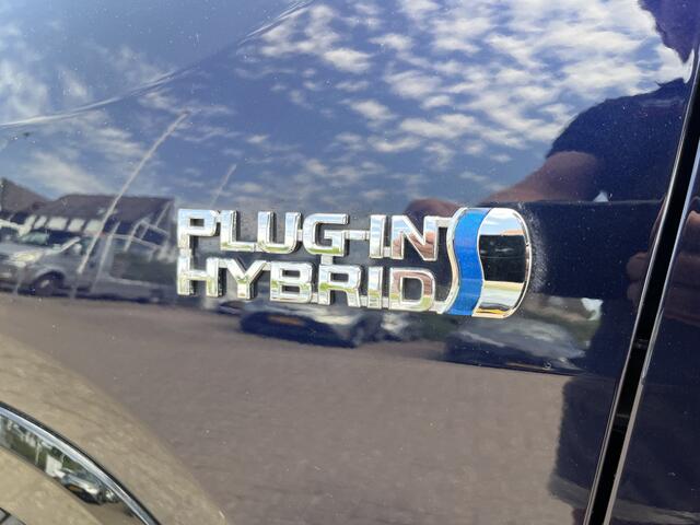 Toyota RAV4 2.5 Plug-in Hybrid AWD Bi-Tone Plus jbl