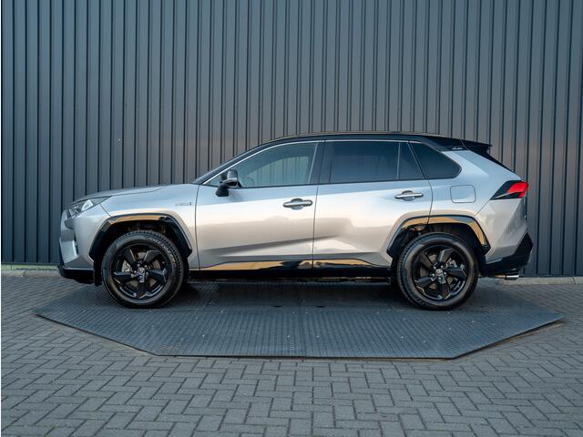 Toyota RAV4 2.5 Hybrid AWD Bi-Tone | Elk. A-klep | Stoel & Stuur verw. | Camera | Navi | Prijs Rijklaar!!