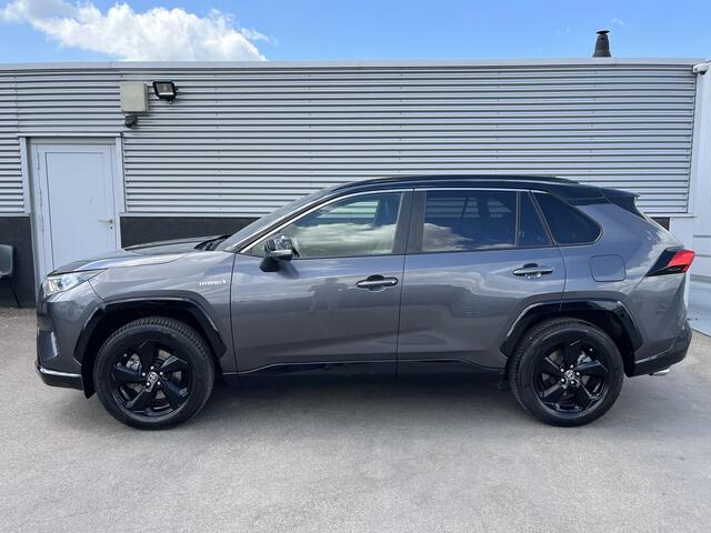 Toyota RAV4 2.5 Hybrid AWD Bi-Tone Trekhaak, Navigatie, Stoelverwarming, Adaptieve cruise control, LMV, PDC, 4-season banden, LED, Historie bekend