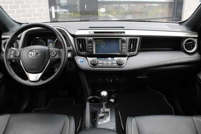 Toyota RAV4 2.5 Hybrid Black Edition / Schuifdak / Camera / N.A.P.