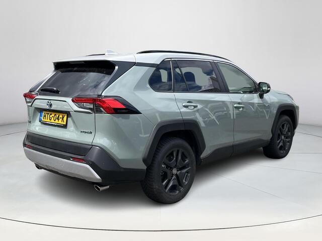 Toyota RAV4 2.5 Hybrid AWD Adventure | Lederen bekleding | Navigatie | Camera's rondom | Stoel- + stuurverwarming |