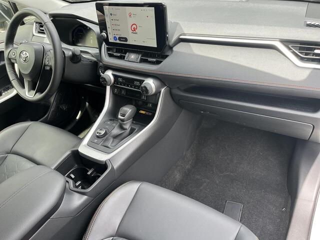 Toyota RAV4 2.5 Hybrid AWD Adventure | Lederen bekleding | Navigatie | Camera's rondom | Stoel- + stuurverwarming |