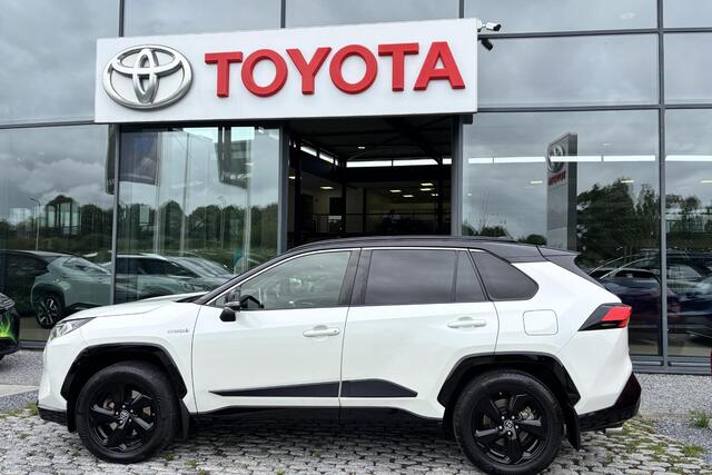 Toyota RAV4 2.5 Hybrid AWD Bi-Tone Innovation Pack,Trekhaak, Trekgewicht 1650kg geremd