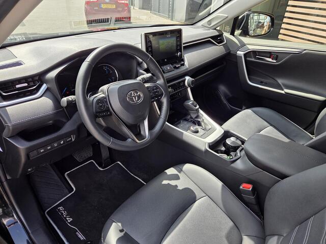Toyota RAV4 2.5 Hybrid AWD Executive