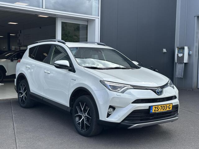 Toyota RAV4 2.5 Hybrid AWD Style Trekhaak | 18 inch | Blind spot