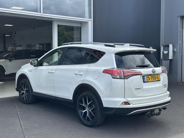 Toyota RAV4 2.5 Hybrid AWD Style Trekhaak | 18 inch | Blind spot