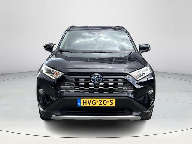 Toyota RAV4 2.5 Hybrid Executive **NAVIGATIE/ STOELVERWARMING VOOR EN ACHTER/ STOELVENTILATIE/ 36 MAANDEN GARANTIE**