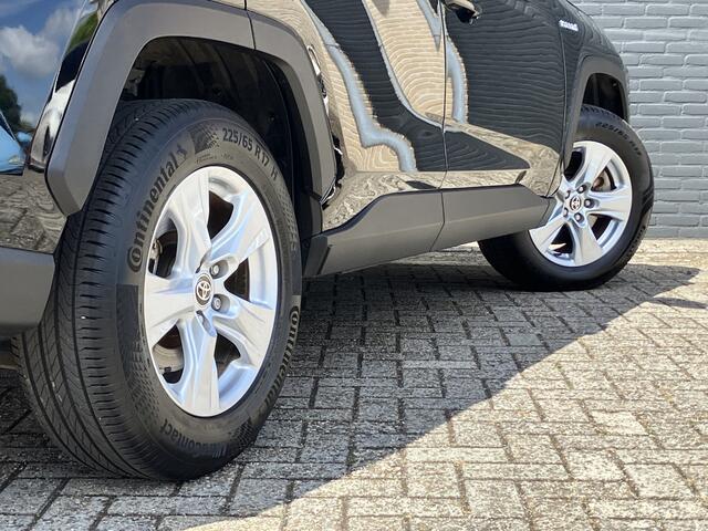 Toyota RAV4 2.5 Hybrid Dynamic 218 pk AUT. | navigatie | adapt. cruise control | camera | elektr. a. klep | parkeersensoren