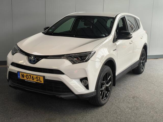 Toyota RAV4 2.5 Hybrid AWD Style 155PK 2019 Rijklaar + 12 maanden Bovag-garantie Henk Jongen Auto's in Helmond, al 50 jaar service zoals 't hoort!