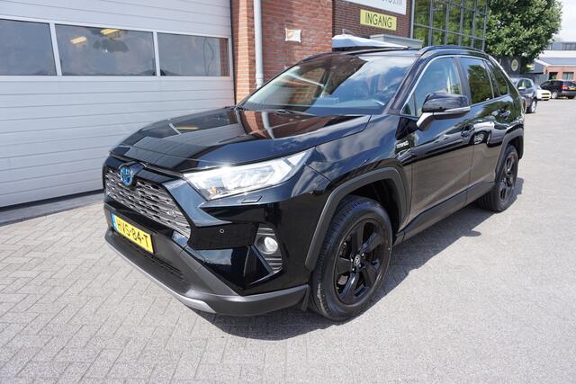 Toyota RAV4 2.5 Hybrid Dynamic AFN. TREKHAAK - CAMERA - NAVI - APPLE CARPLAY / ANDROID - DAB+ - BLUETOOTH - ELEKTR KLEP - PARKEERSENSOREN V+A - KEYLESS - PRIVACYGLAS - DEALER ONDERHOUDEN - PERFECTE STAAT