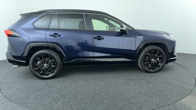 Toyota RAV4 2.5 Hybrid Bi-Tone
