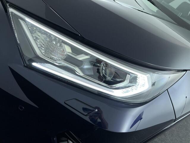 Toyota RAV4 2.5 Hybrid Bi-Tone