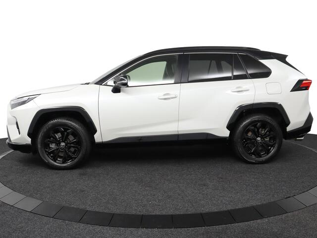 Toyota RAV4 2.5 Hybrid Style | Apple Carplay/Android Auto | JBL Audio | Elektrische Achterklep | Parkeersensoren | Stoelverwarming |