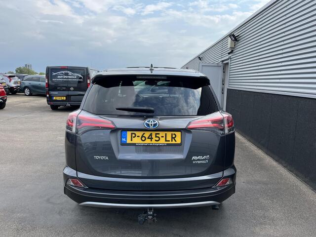Toyota RAV4 2.5 Hybrid Executive Schuif/kanteldak, Trekhaak, Seat memory, Stoelverwarming, Lederen bekleding, Navigatie, Dealeronderhouden