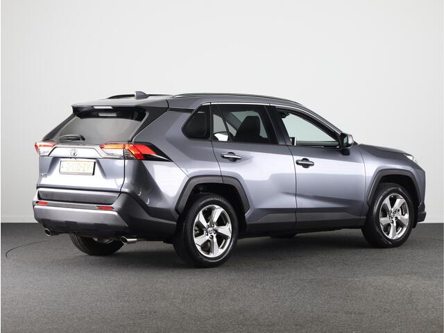 Toyota RAV4 2.0 VVT-iE Dynamic | 1500 kg Trekgewicht | Navigatie | Apple Carplay /- Android Auto |