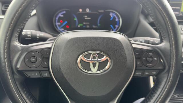 Toyota RAV4 2.5 Hybrid Executive / Nieuw Model / Leer / Navi / Camera / Trekhaak / DAB / Stoelverw. / Adaptieve Cruise /