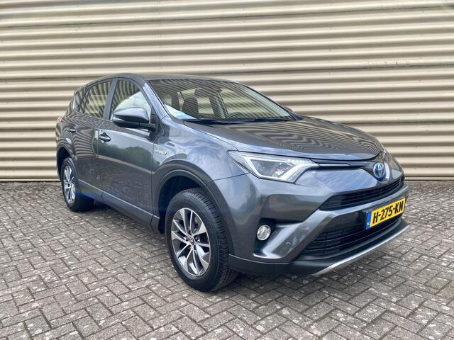 Toyota RAV4 2.5 Hybrid Style Automaat [ Trekhaak, Dealer oh, Camera ]