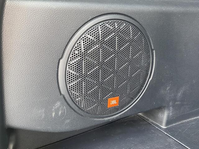 Toyota RAV4 2.5 Hybrid AWD Executive Premium Pack, Bomvol! Trekhaak, rondomzicht camera, stoelverwarming- & ventilatie, dodehoekdetectie, JBL Audio, keyless