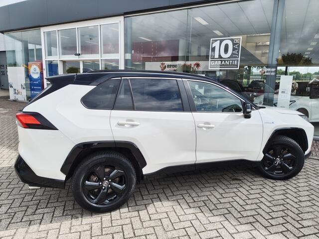 Toyota RAV4 2.5 Hybrid AWD Bi-Tone | Trekhaak | All Season | JBL | Navi