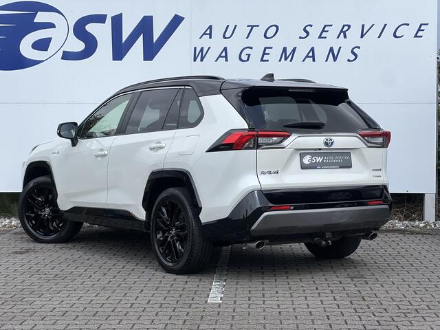 Toyota RAV4 2.5 Hybrid AWD Executive Bi-Tone | Trekhaak | JBL Audio | Camera | Dodehoek