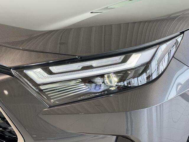 Toyota RAV4 2.5 PHEV AWD Style | Nieuw op voorraad | 1650kg Trekgewicht | Keyless | Connected services | Stoelverwarming |