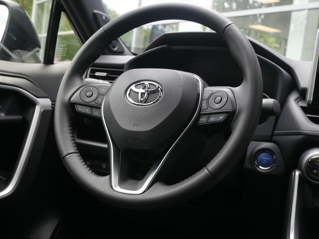 Toyota RAV4 2.5 Hybrid Black Edition | Cruise | Clima | 360° camera | navi | Schuif-kanteldak | Stoelverwarming |