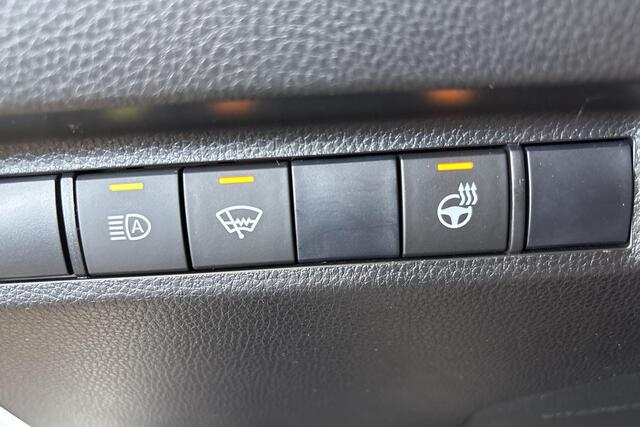 Toyota RAV4 2.5 Plug-in Hybrid AWD Dynamic Limited, Trekhaak, Stoelverwarming