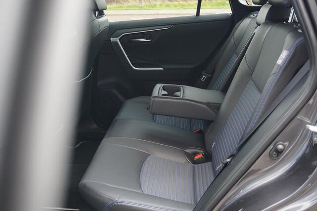 Toyota RAV4 2.5 Hybrid Style | Facelift | Trekhaak | LEER