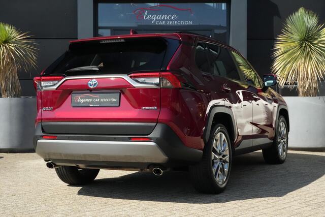Toyota RAV4 2.5 Hybrid AWD Bi-Tone 220pk Stoelverwarming/AppleCarplay/Camera