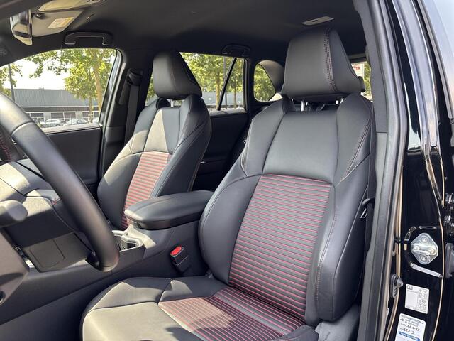 Toyota RAV4 2.5 Plug-in Hybrid AWD Style | All-in prijs | Apple/Android | Camera | Parkeersensoren |