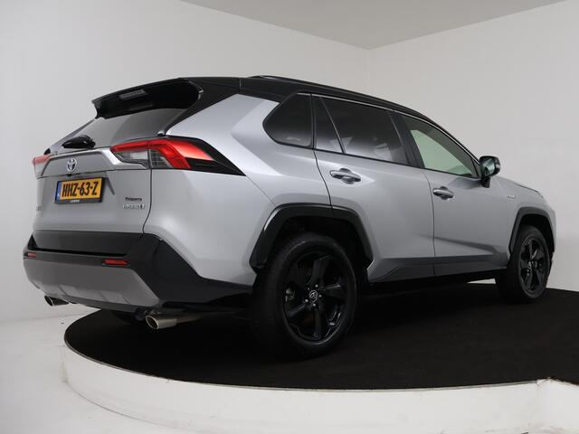 Toyota RAV4 2.5 Hybrid Bi-Tone | Apple CarPlay / Android Auto (Navigatie) | Panorama dak |